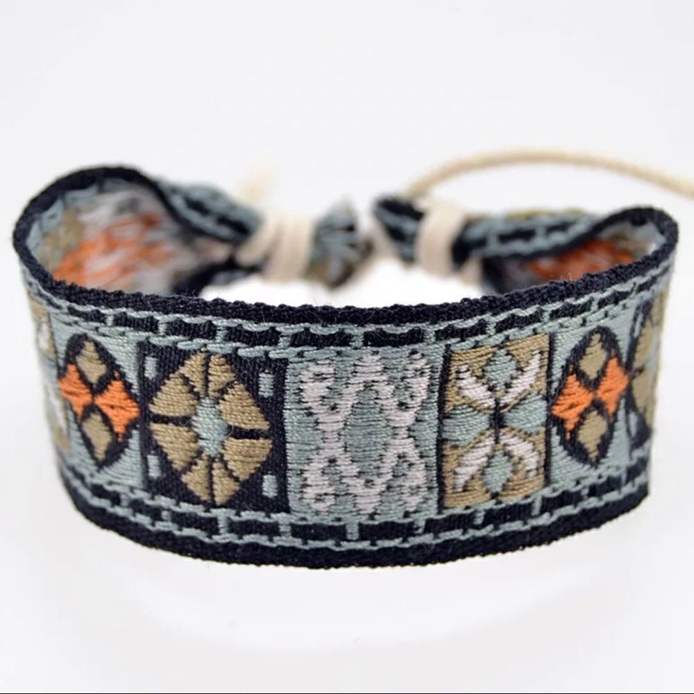 Boho Embroidered Mayan Style Adjustable Friendship Bracelet NWT